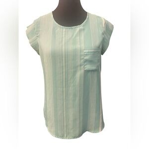 Lily White  Boxy Blouse S GUC